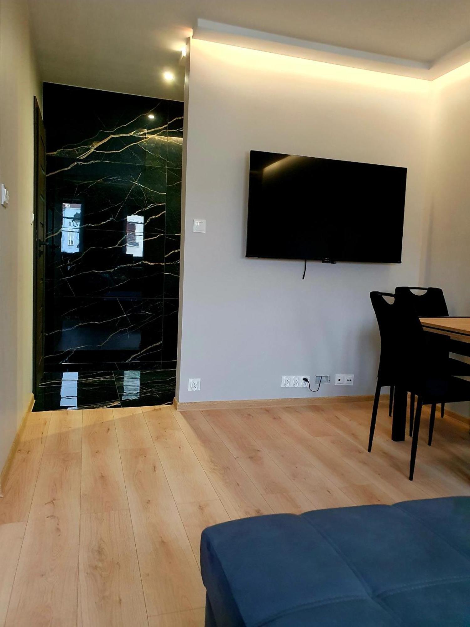 Rynek 23 Lux, Apartament Z Widokiem Na Ratusz Starego Miasta Gliwice Exterior foto